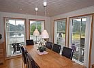 Ausgänge auf die Terrasse mit Fjordblick