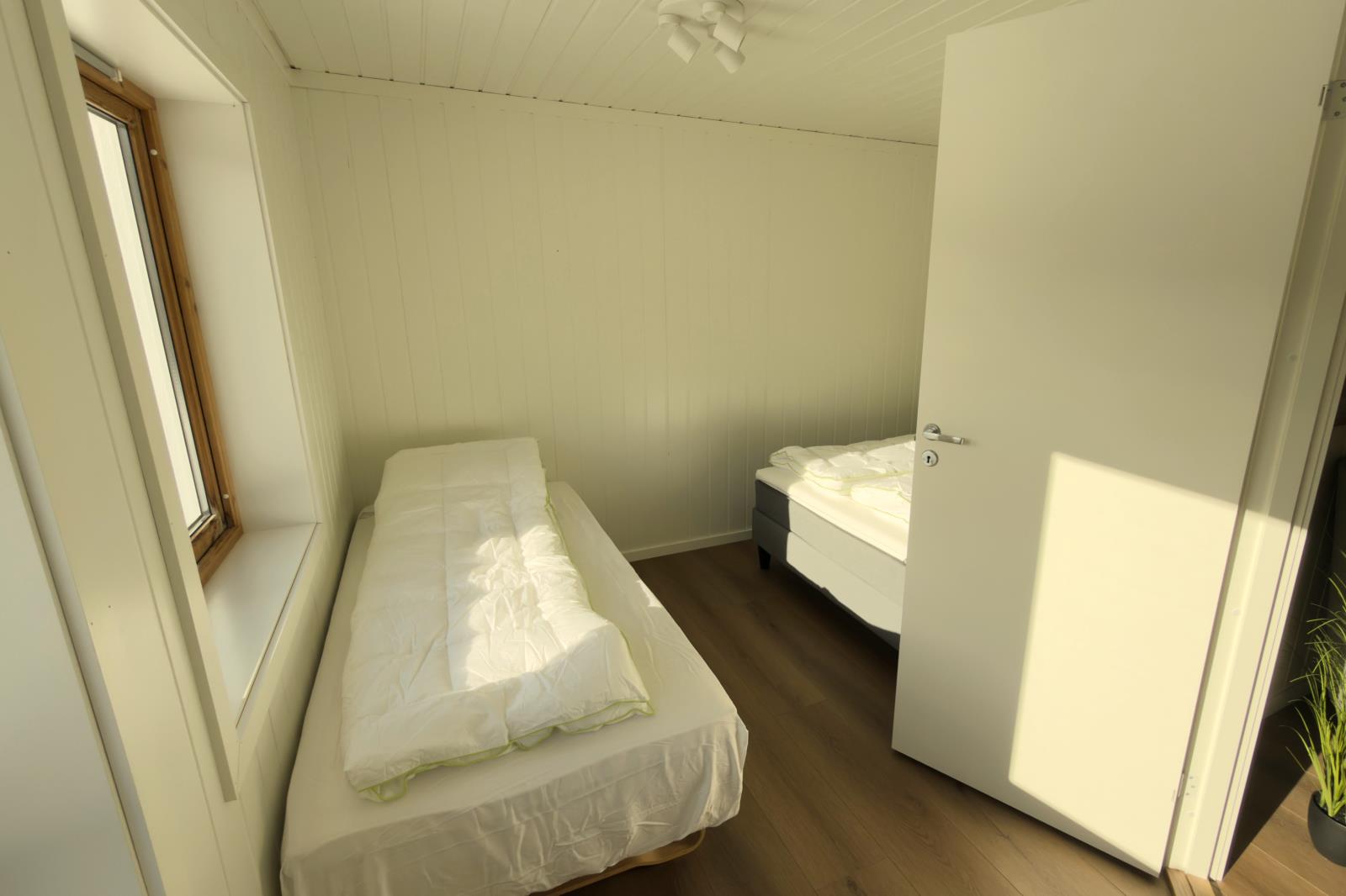 Schlafzimmer 2