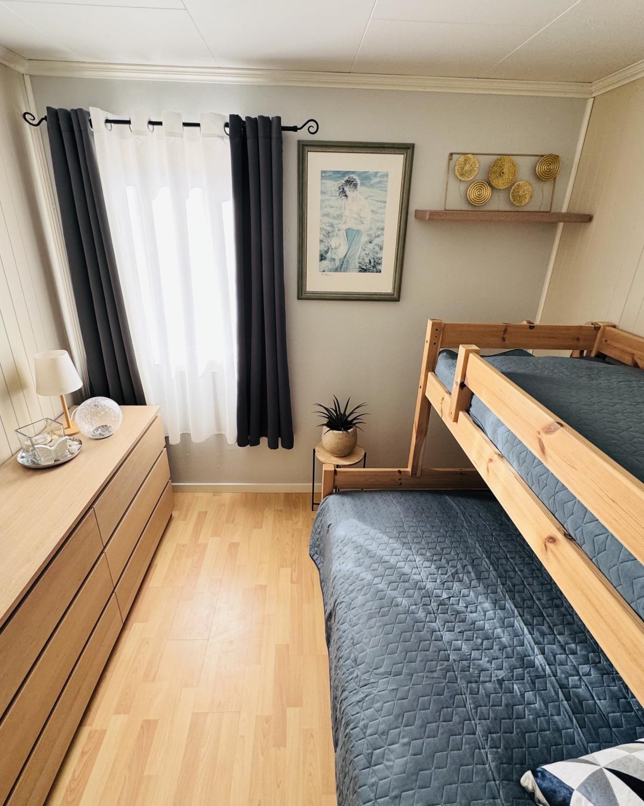 Schlafzimmer 5