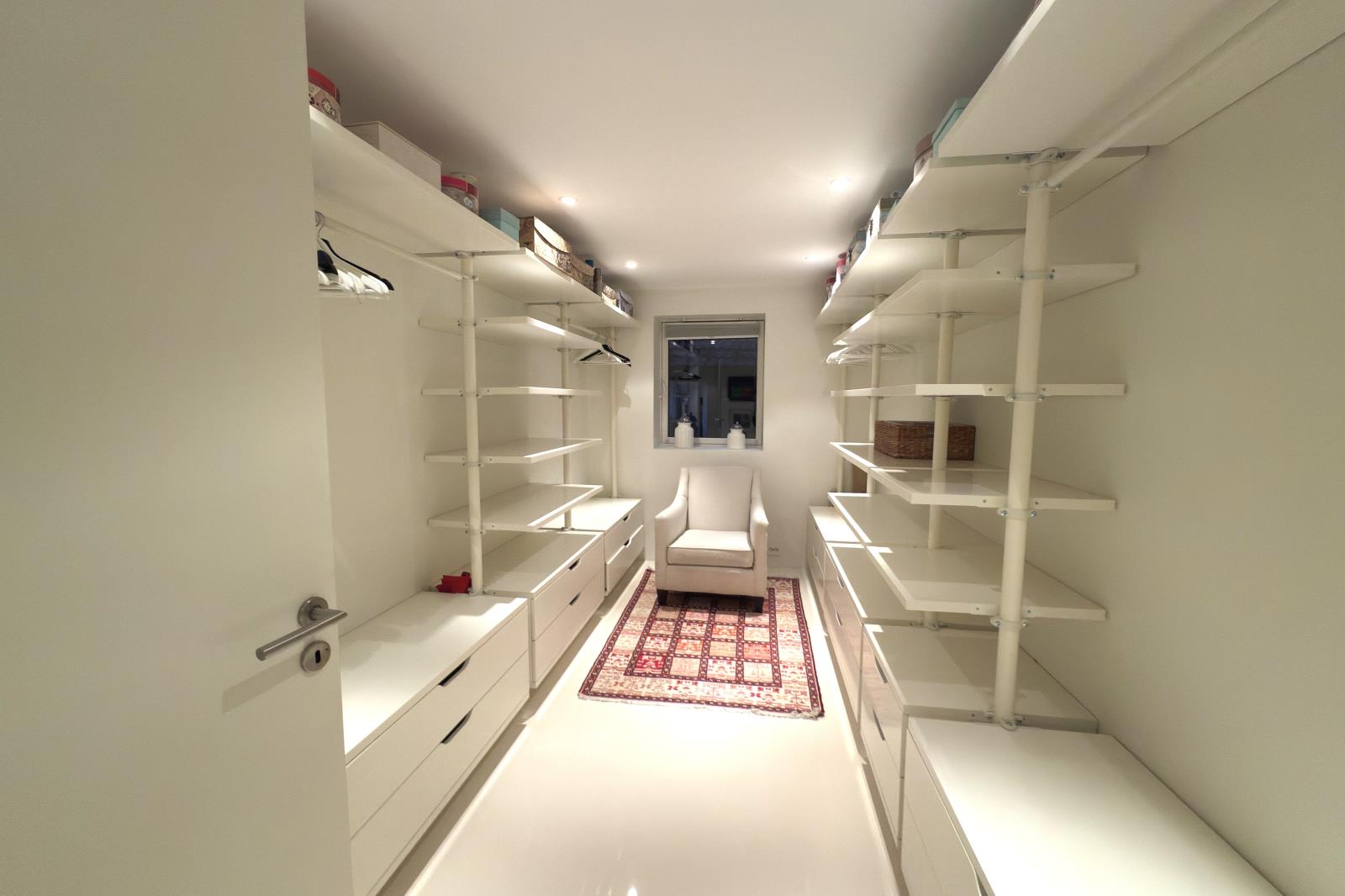 das große Ankleidezimmer