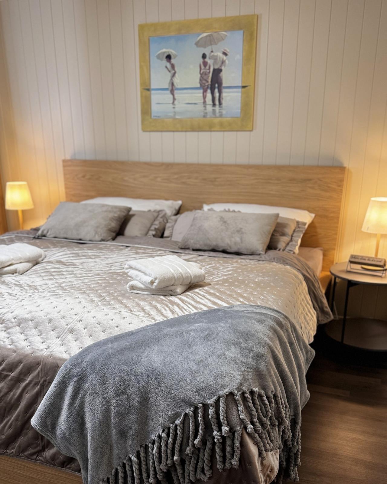 Schlafzimmer 2