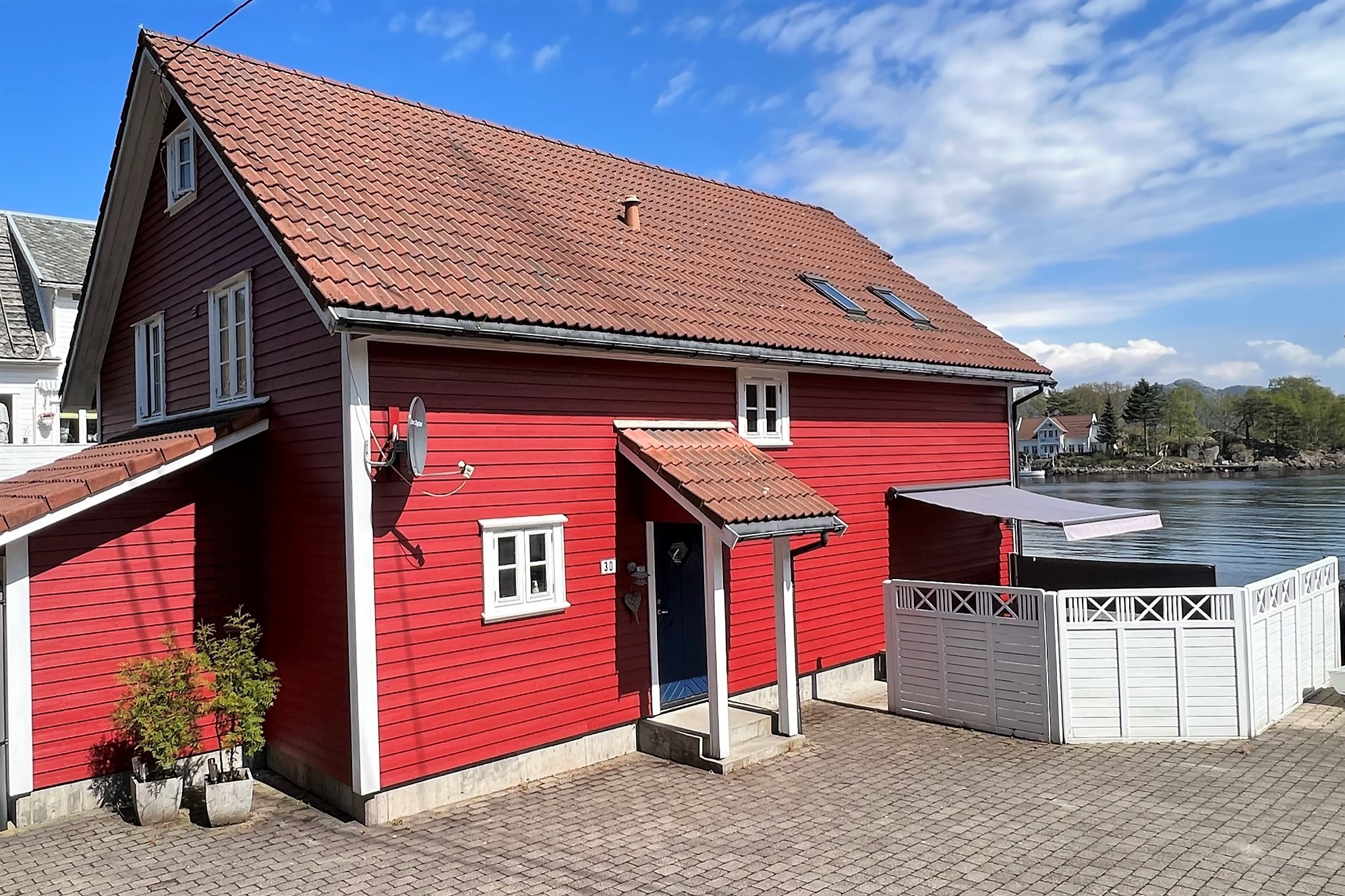 Skipevika Sjoehus
