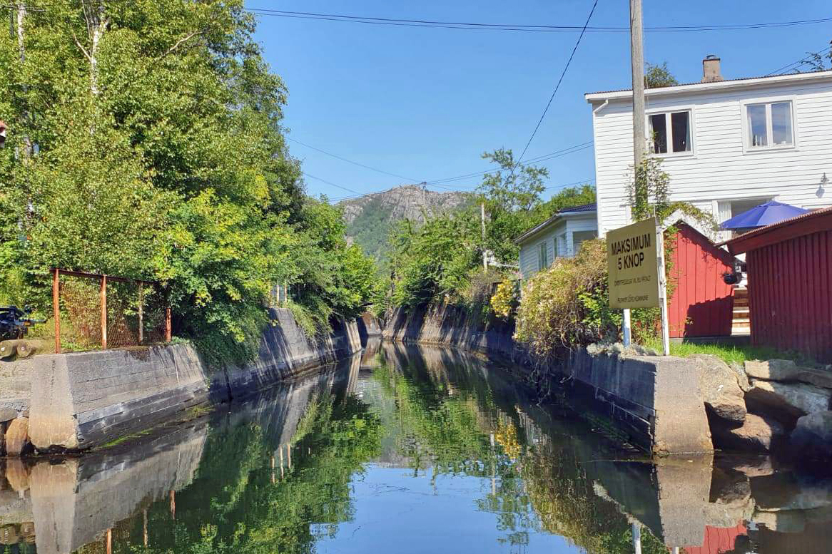 schiffbarer Eie-Kanal