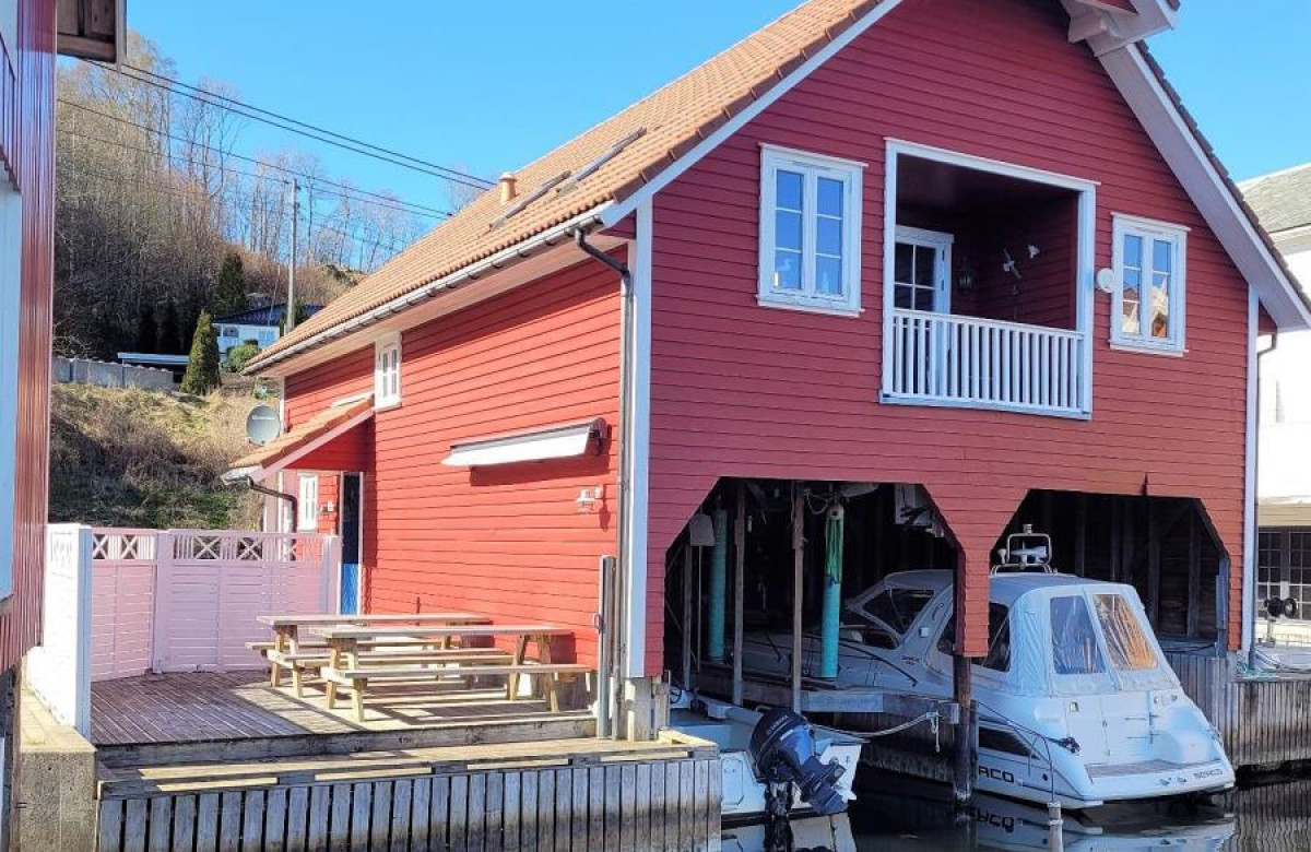 Skipevika Sjoehus