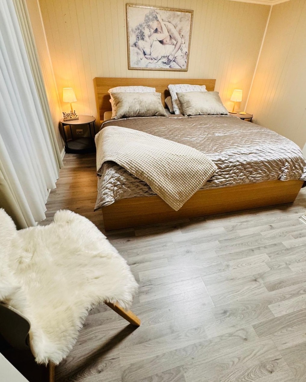 Schlafzimmer 4