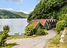 der kurze Weg vom Haus zum Fjord
